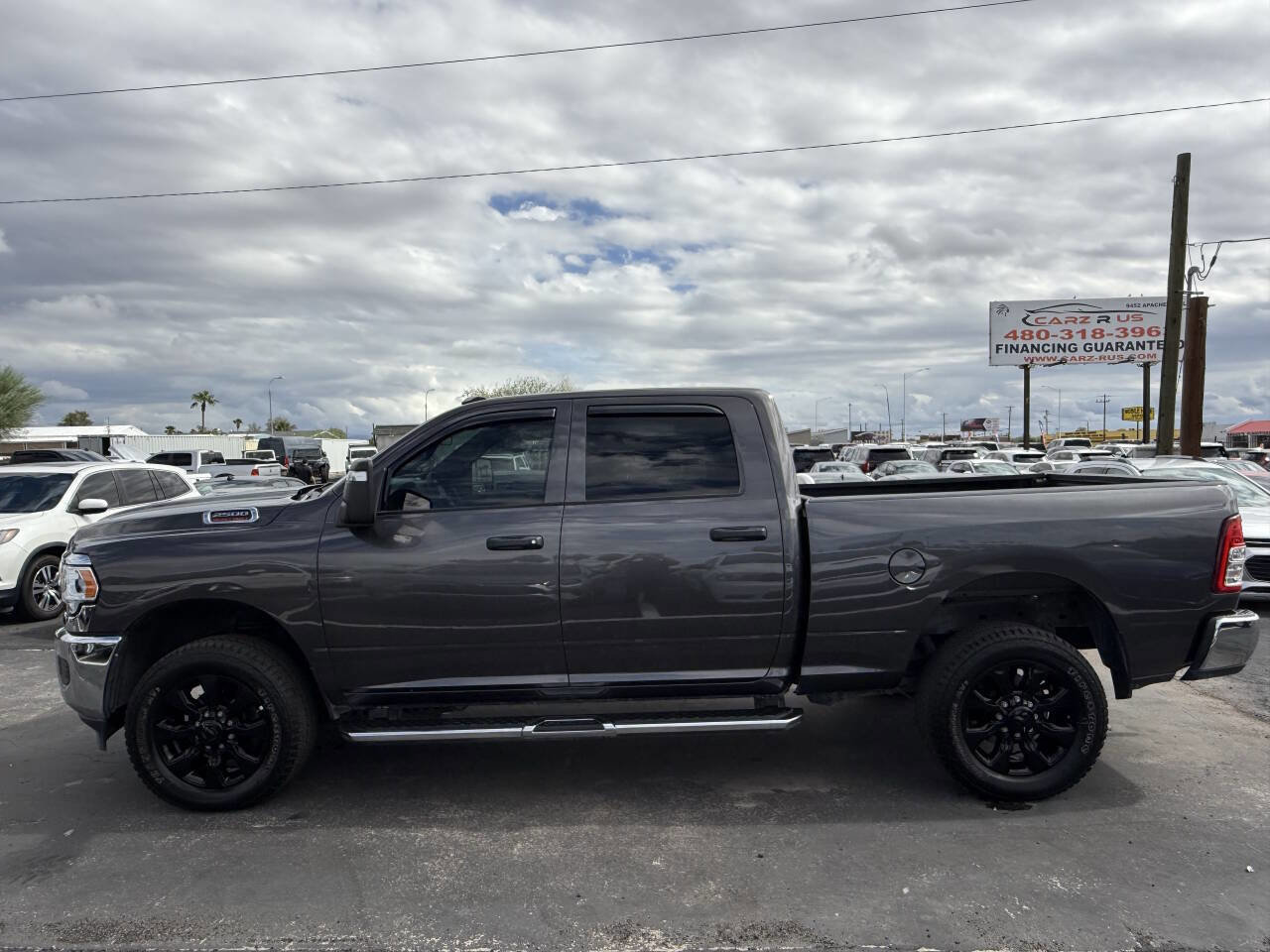 Used 2024 RAM 2500 Tradesman w/ Chrome Appearance Group image 4