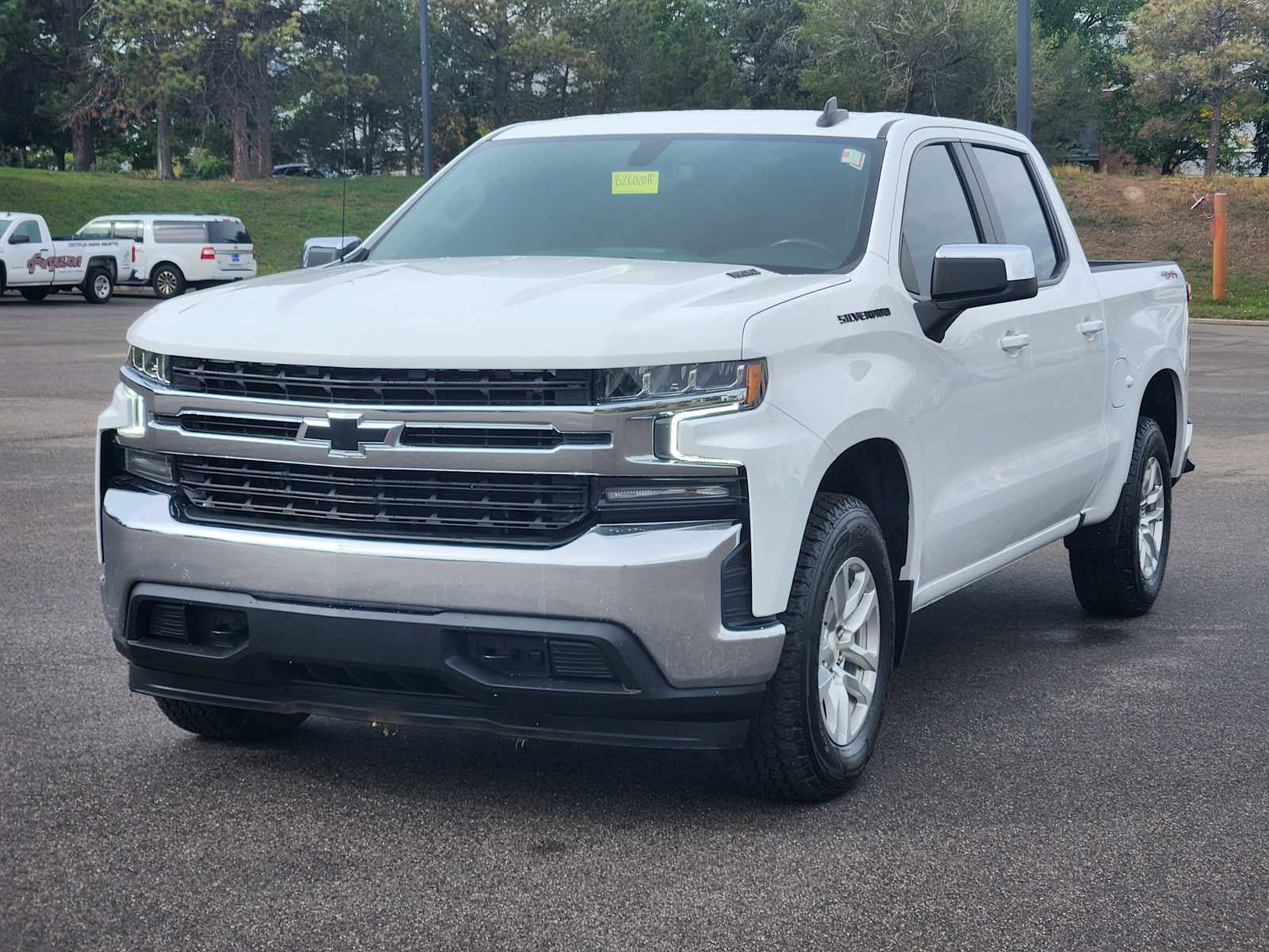 Used 2021 Chevrolet Silverado 1500 LT AWD/4WD image 4