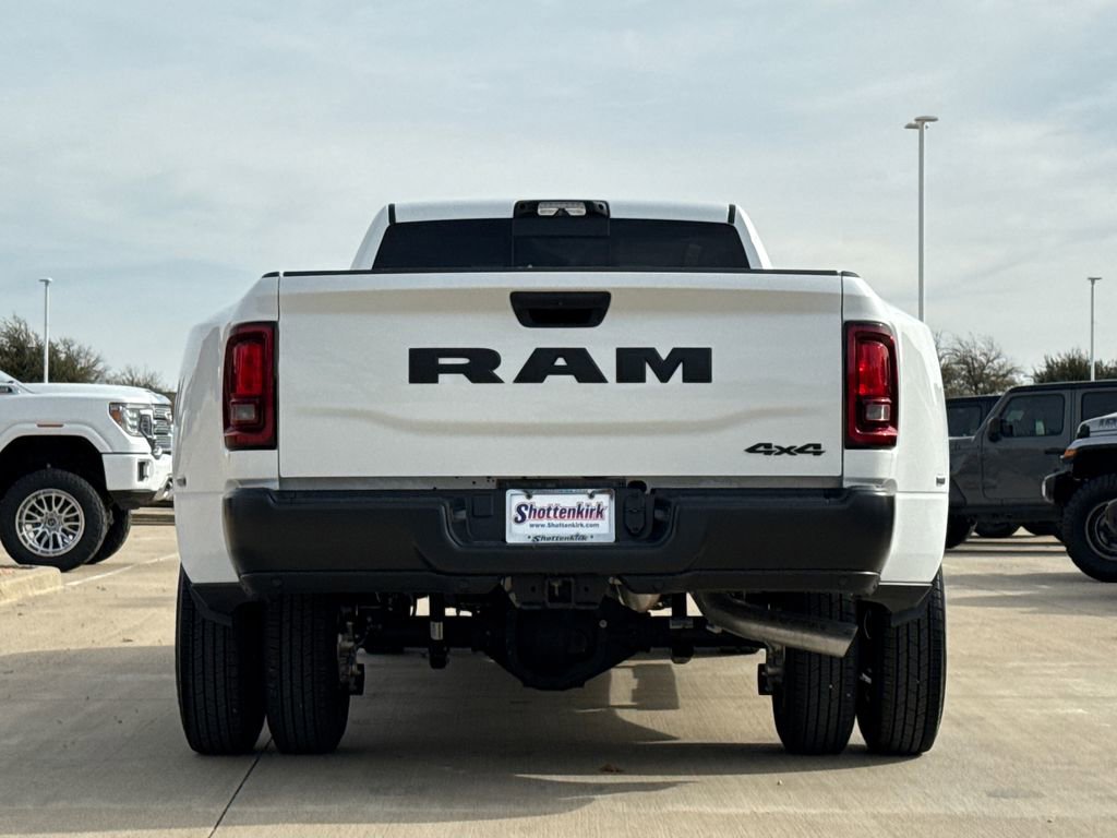 New 2026 RAM 3500 Tradesman AWD/4WD image 8