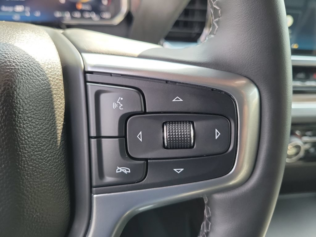 Used 2026 Chevrolet Silverado 2500 LT w/ All Star Edition AWD/4WD image 6