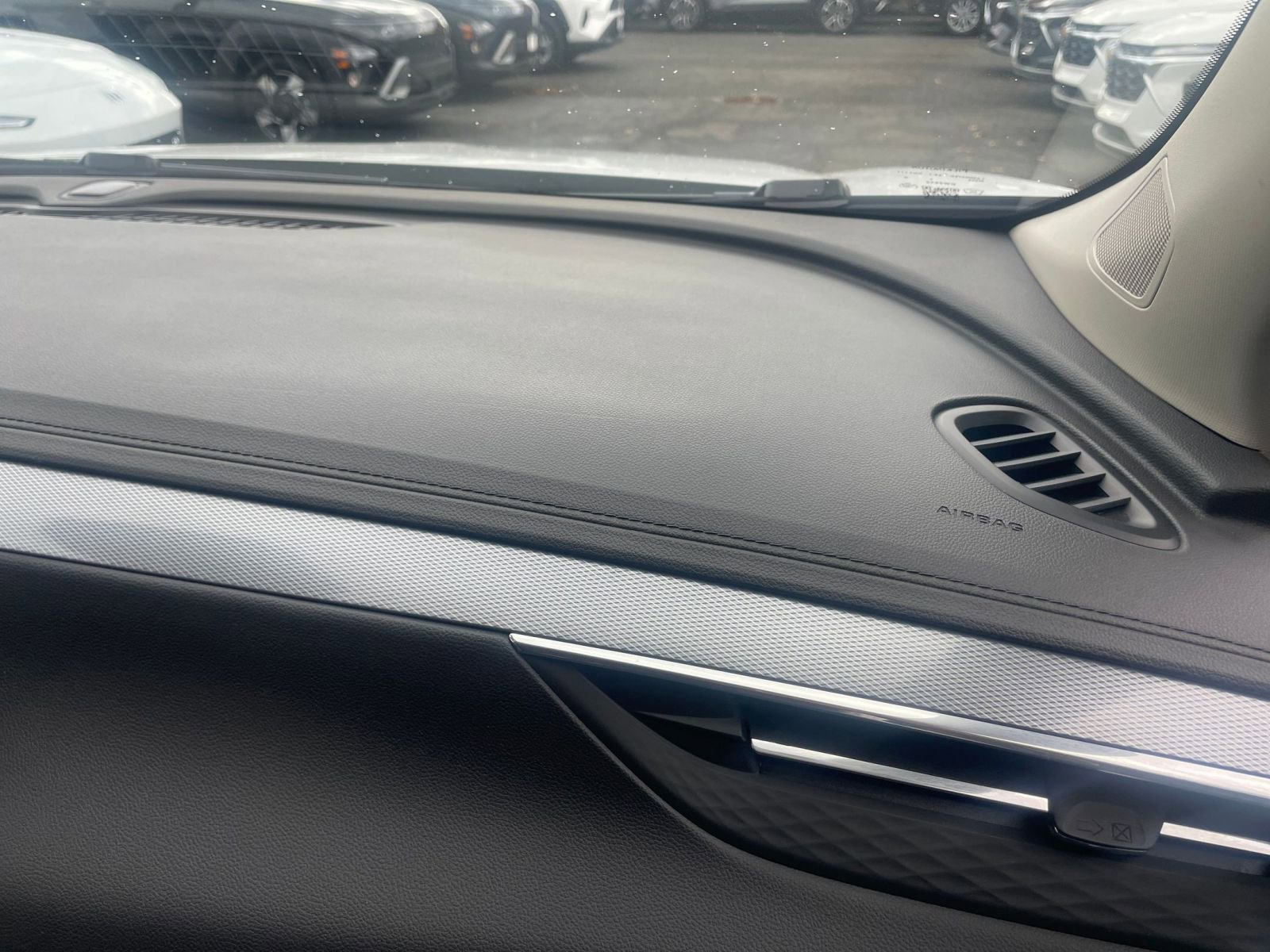 Used 2025 Buick Encore GX Preferred image 34