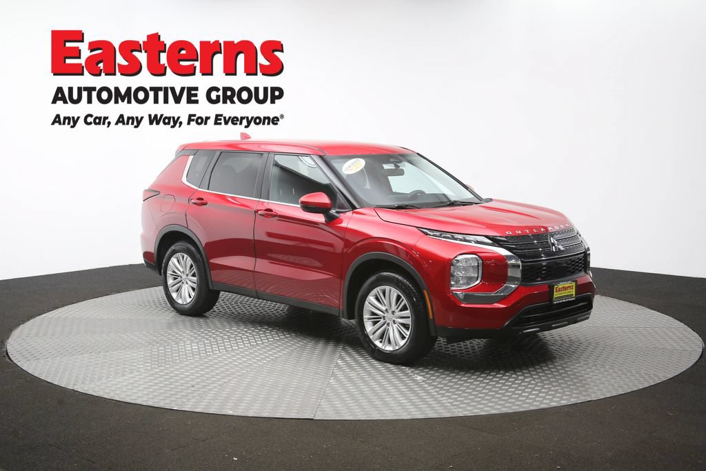 Used 2024 Mitsubishi Outlander ES AWD/4WD image 48