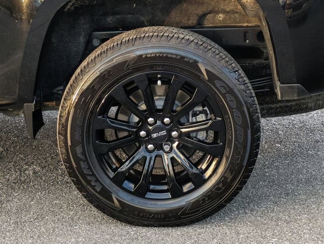 Used 2021 GMC Canyon Elevation w/ Driver Alert Package image 13