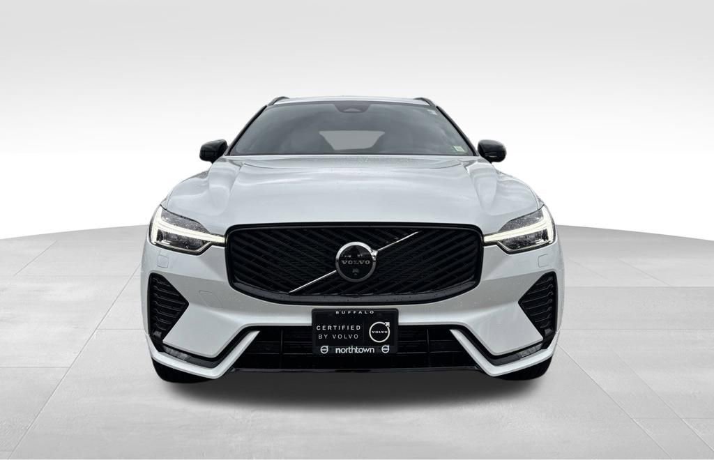 Certified 2026 Volvo XC60 B5 Plus w/ Protection Package Premier AWD/4WD image 5