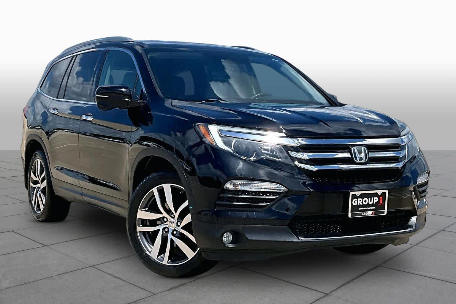 Used 2016 Honda Pilot Touring image 3