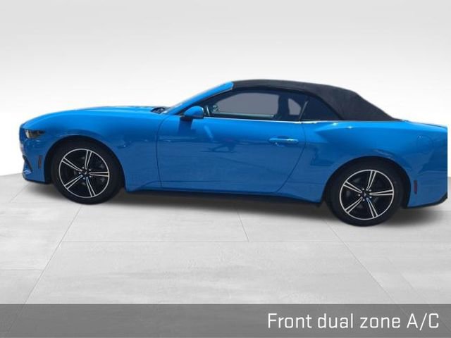 Used 2025 Ford Mustang Premium RWD image 15