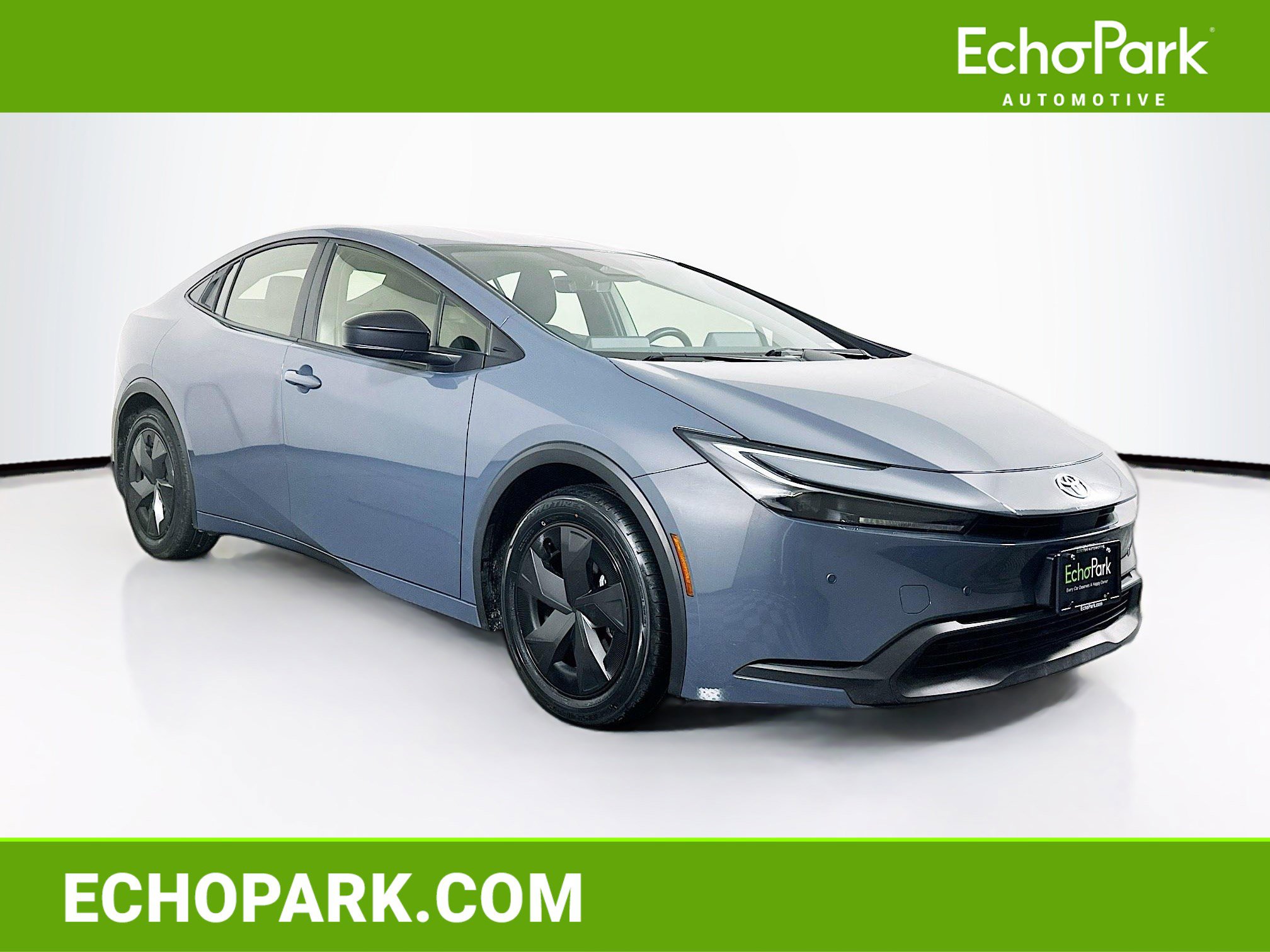 Used 2024 Toyota Prius LE image 1