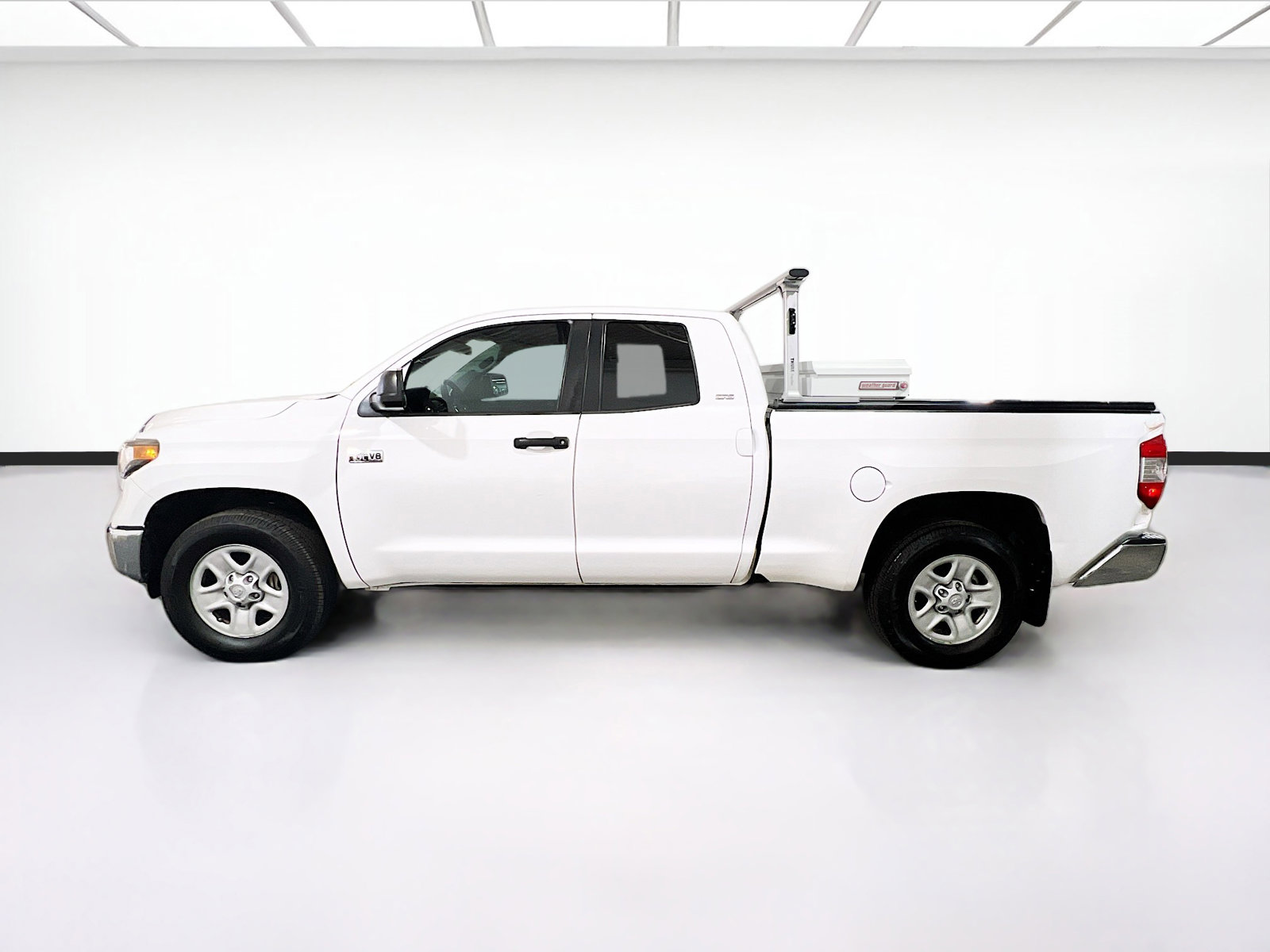 Used 2018 Toyota Tundra SR5 RWD image 19