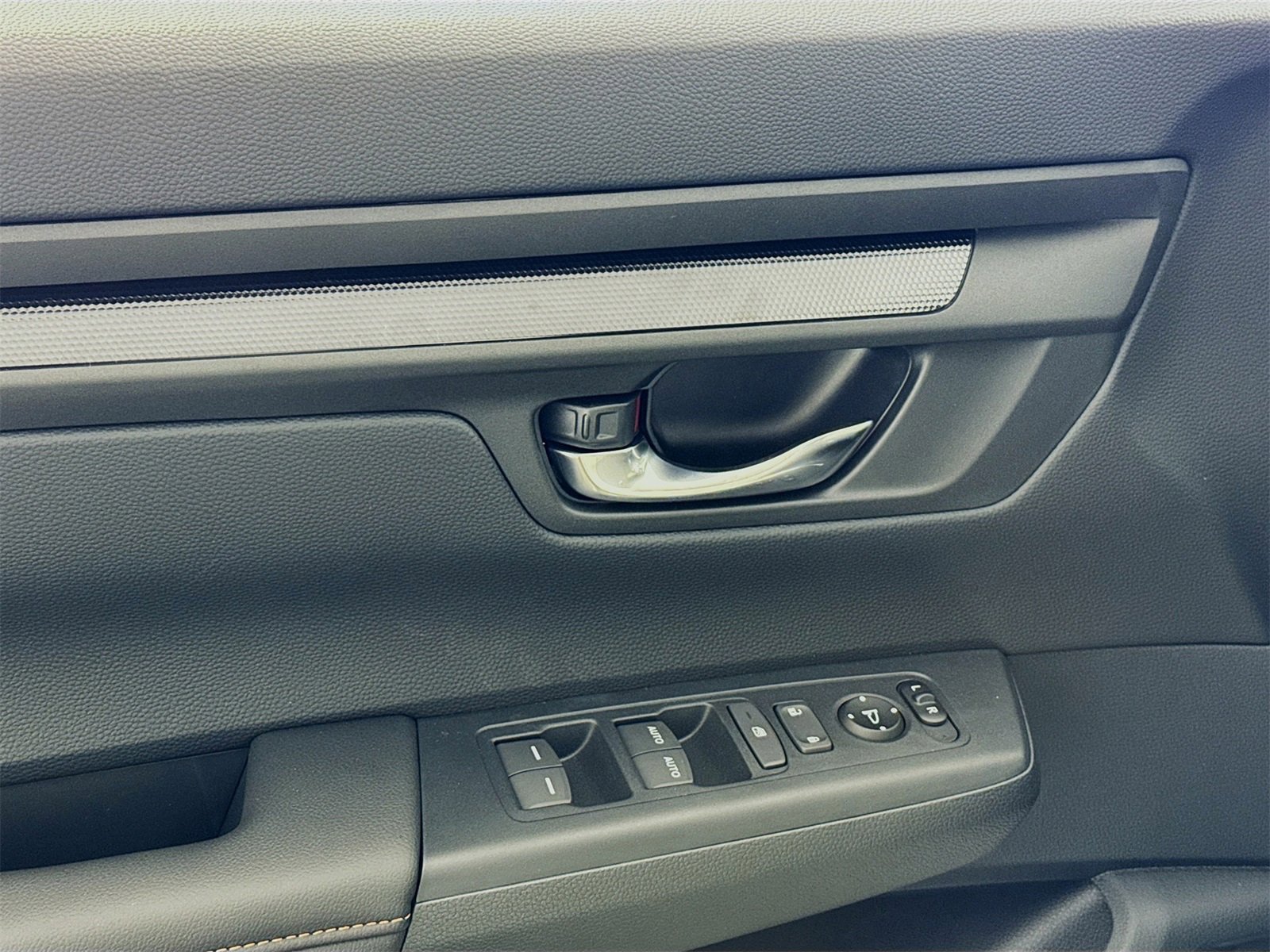 New 2026 Honda CR-V TrailSport image 14