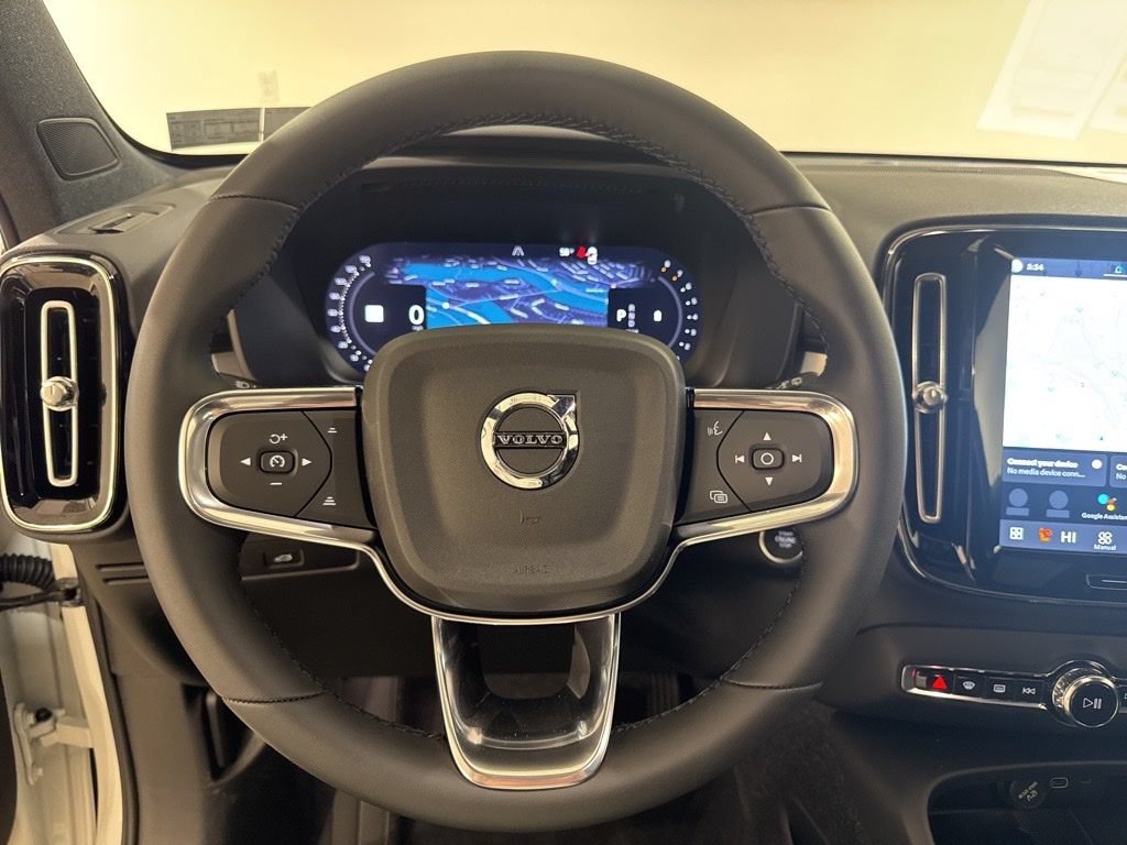New 2026 Volvo XC40 B5 Ultra w/ Climate Package AWD/4WD image 11
