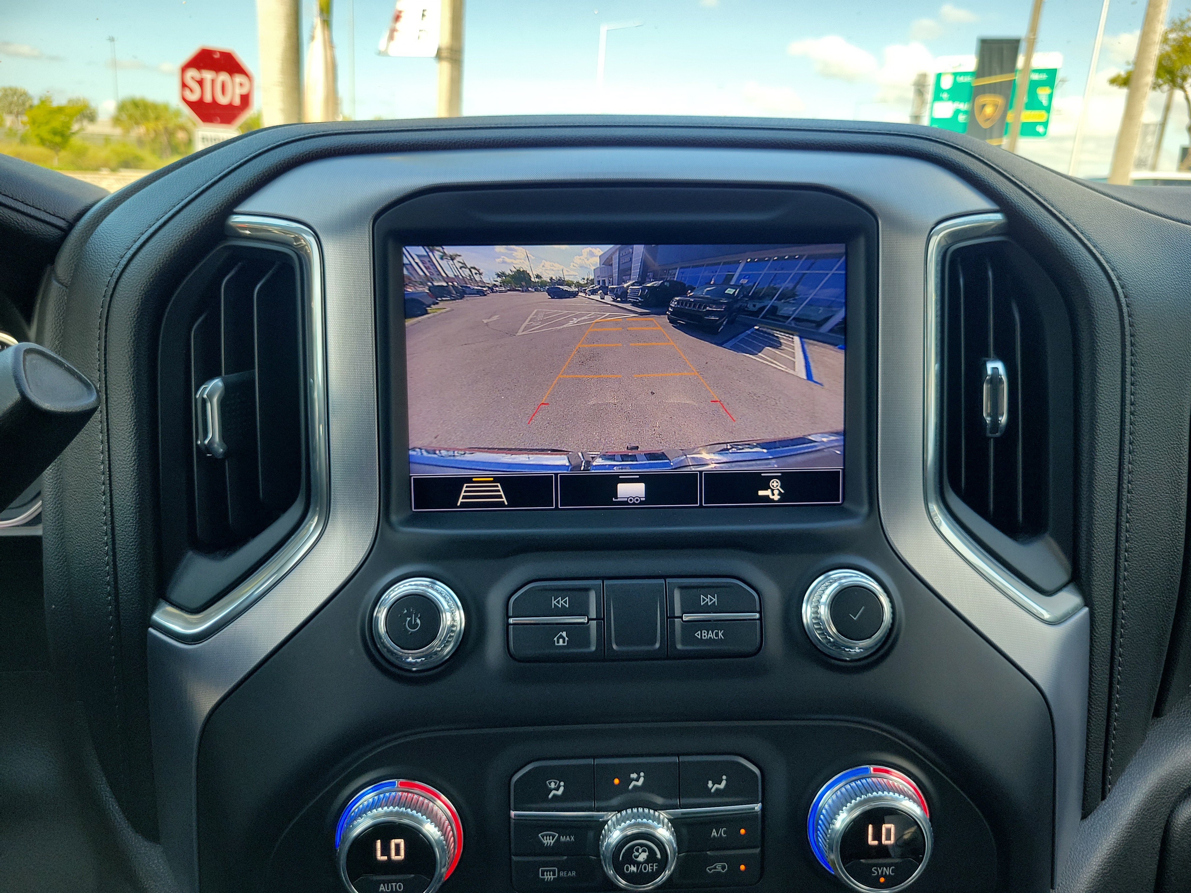Used 2020 GMC Sierra 1500 SLT w/ SLT Premium Package RWD image 11