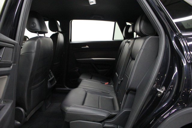 Used 2022 Volkswagen Atlas Cross Sport SE image 28