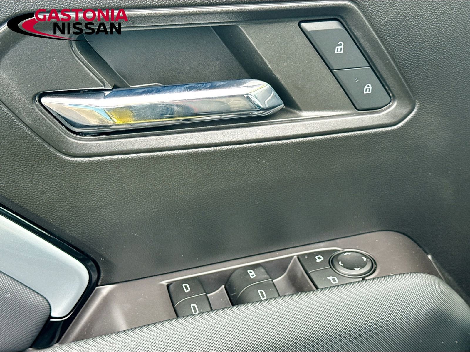 Used 2023 Chevrolet Colorado Z71 w/ Z71 Convenience Package 2 image 22