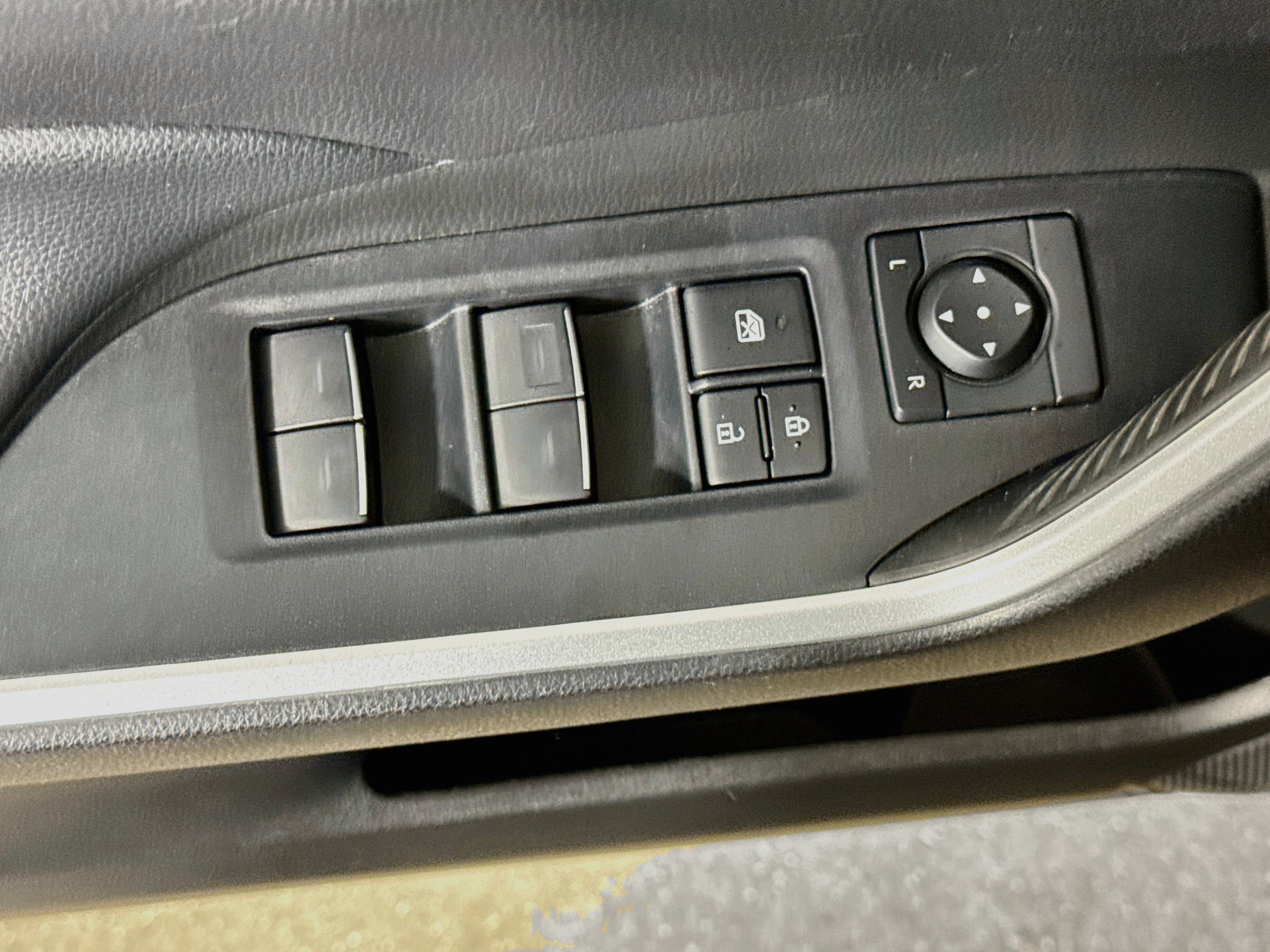 Certified 2022 Toyota RAV4 XLE Premium FWD image 17
