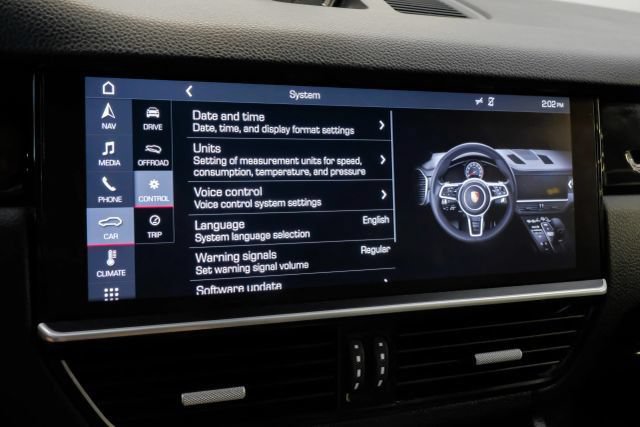 Used 2019 Porsche Cayenne AWD/4WD image 34