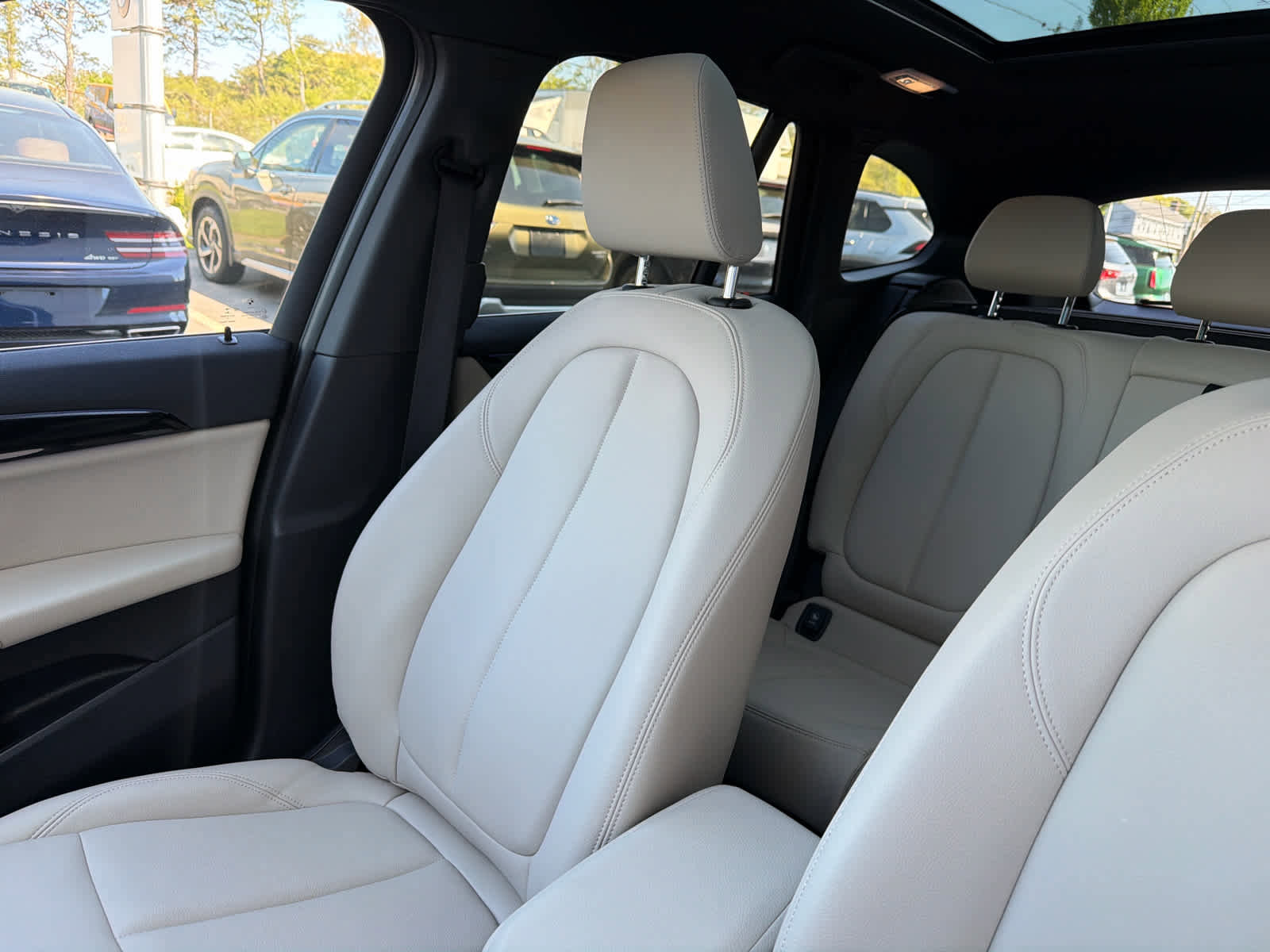 Certified 2022 BMW X1 xDrive28i w/ Premium Package 2 AWD/4WD image 13