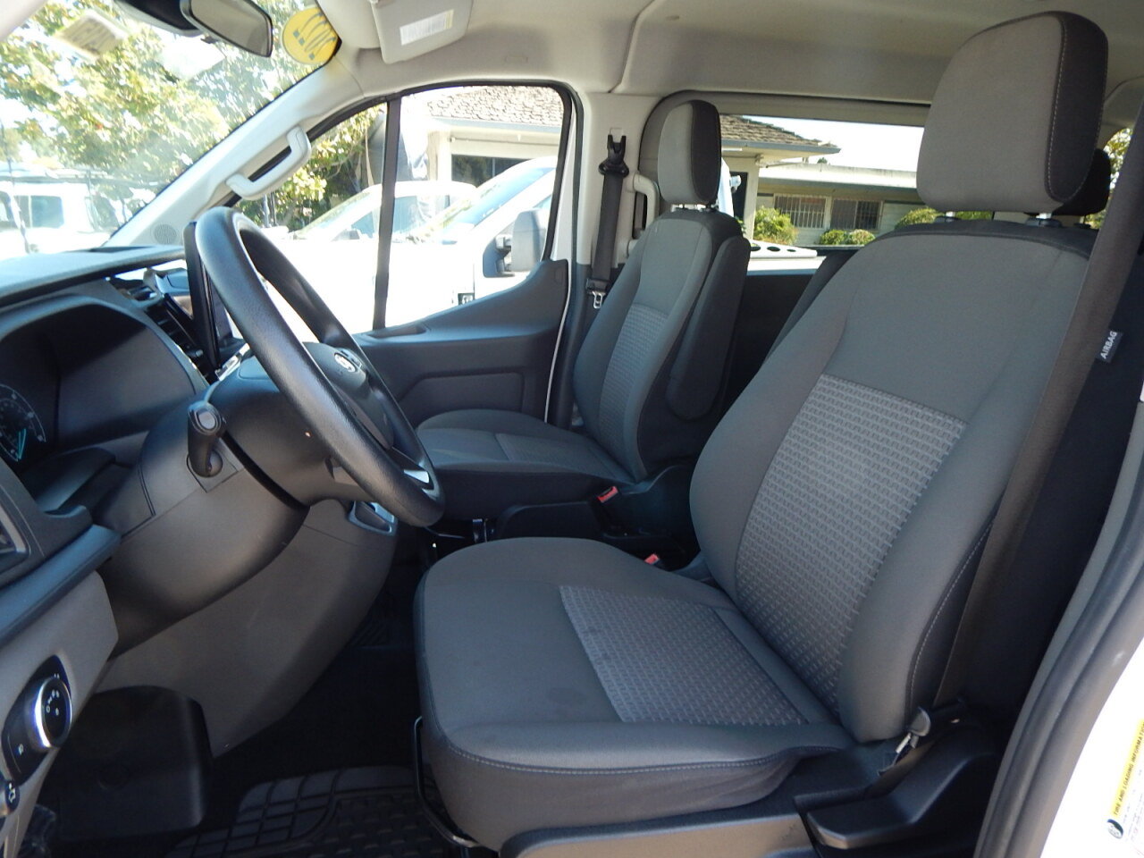 Used 2024 Ford Transit 350 XLT RWD image 18
