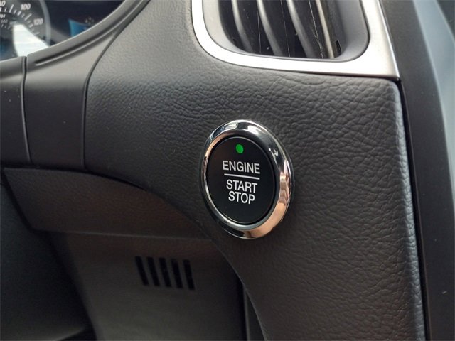 Used 2024 Ford Edge SEL image 21