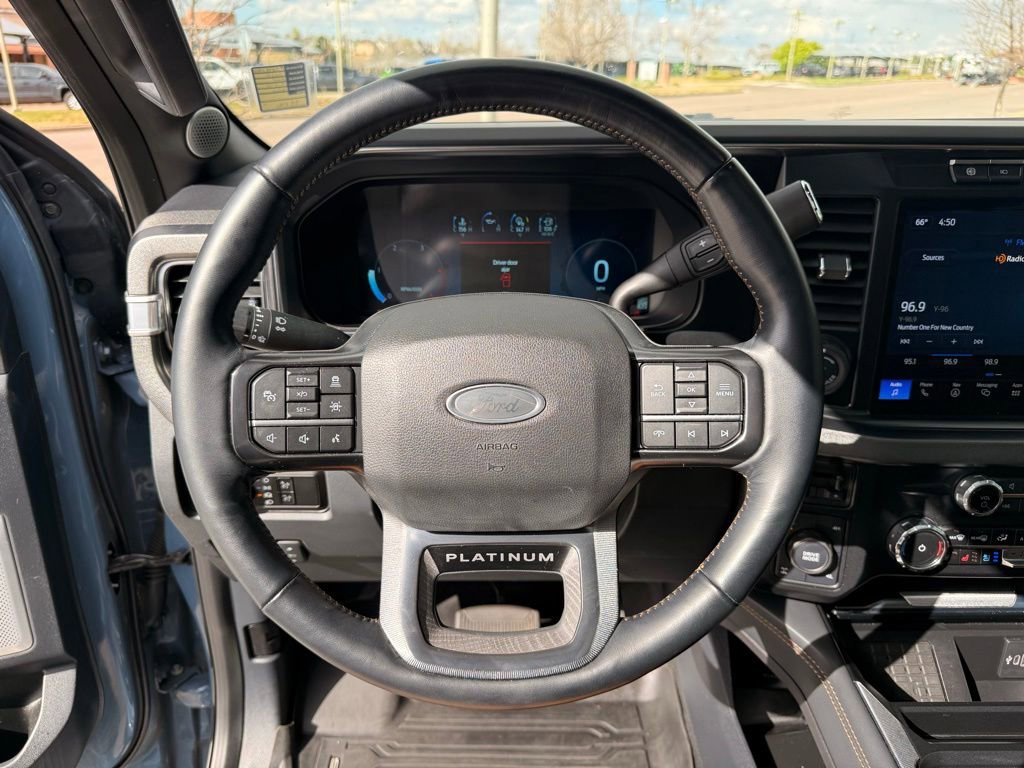 Used 2023 Ford F250 Platinum AWD/4WD image 13