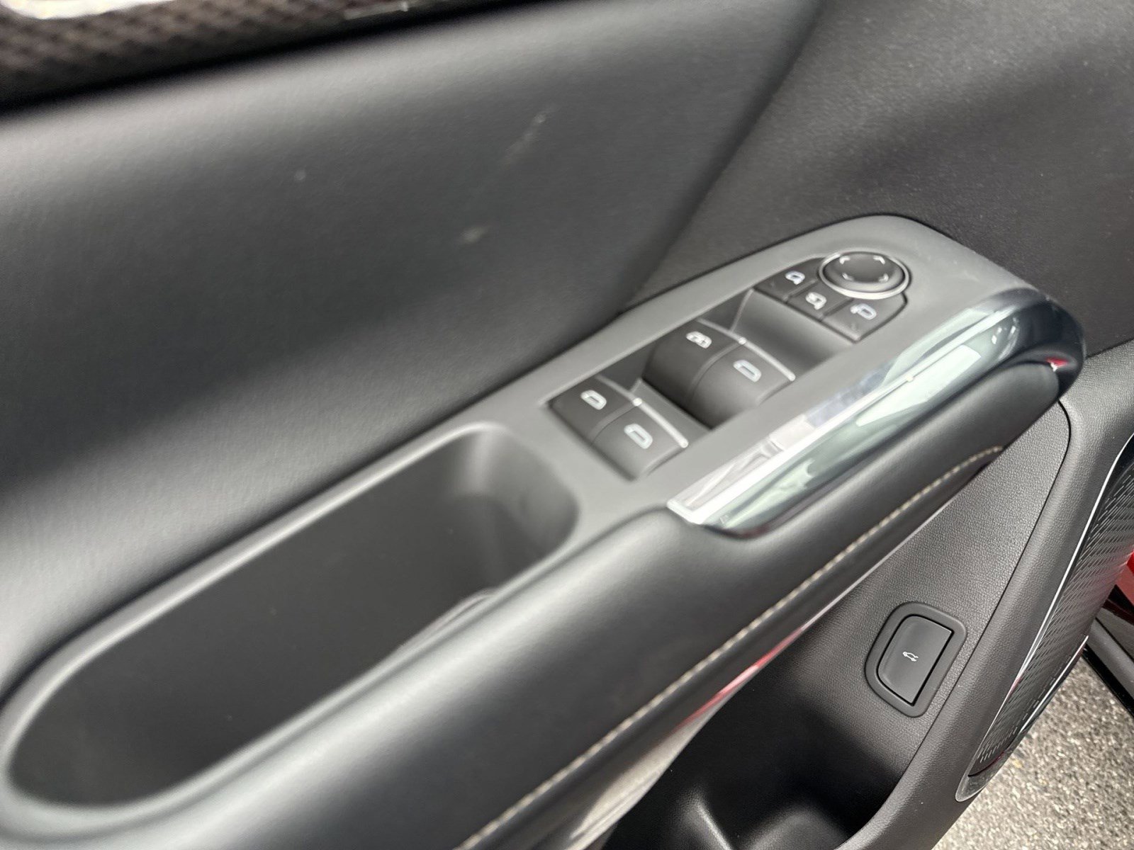 New 2026 Chevrolet Traverse High Country image 12