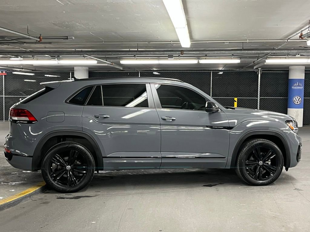 Used 2023 Volkswagen Atlas Cross Sport SEL R-Line image 40