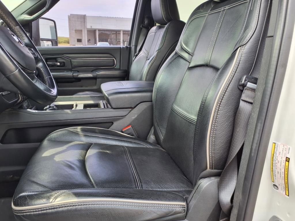 Used 2023 RAM 2500 Limited image 7