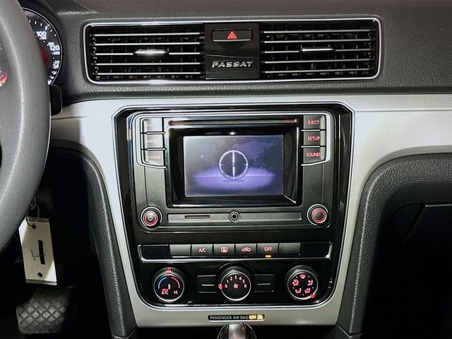 Used 2018 Volkswagen Passat 2.0T S w/ Driver Assistance Package image 29