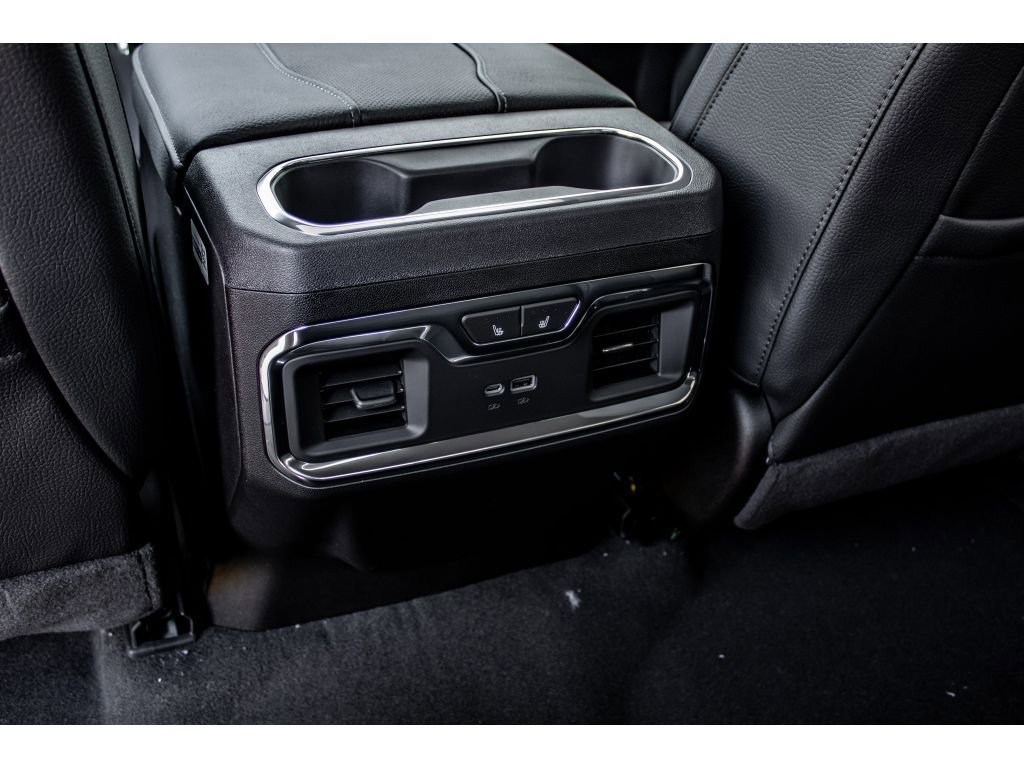 New 2026 GMC Sierra 2500 Denali w/ Denali Reserve Package image 29