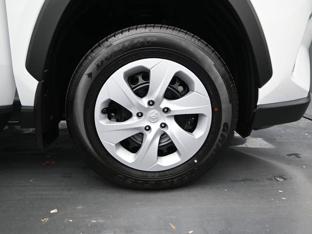 Used 2025 Toyota RAV4 LE image 15