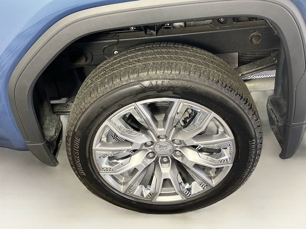 Used 2025 GMC Sierra 1500 Denali AWD/4WD image 26