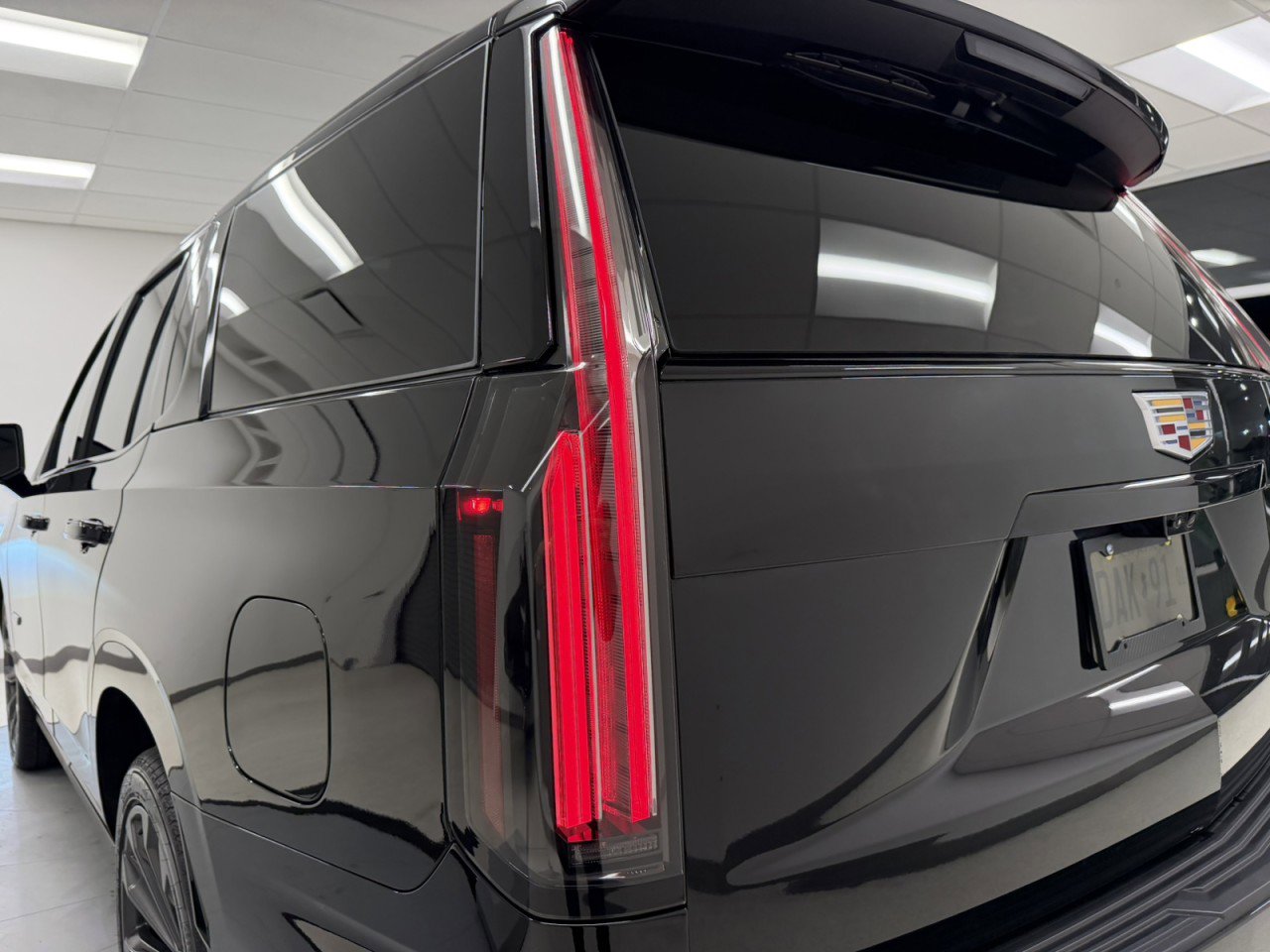 Used 2025 Cadillac Escalade V image 49