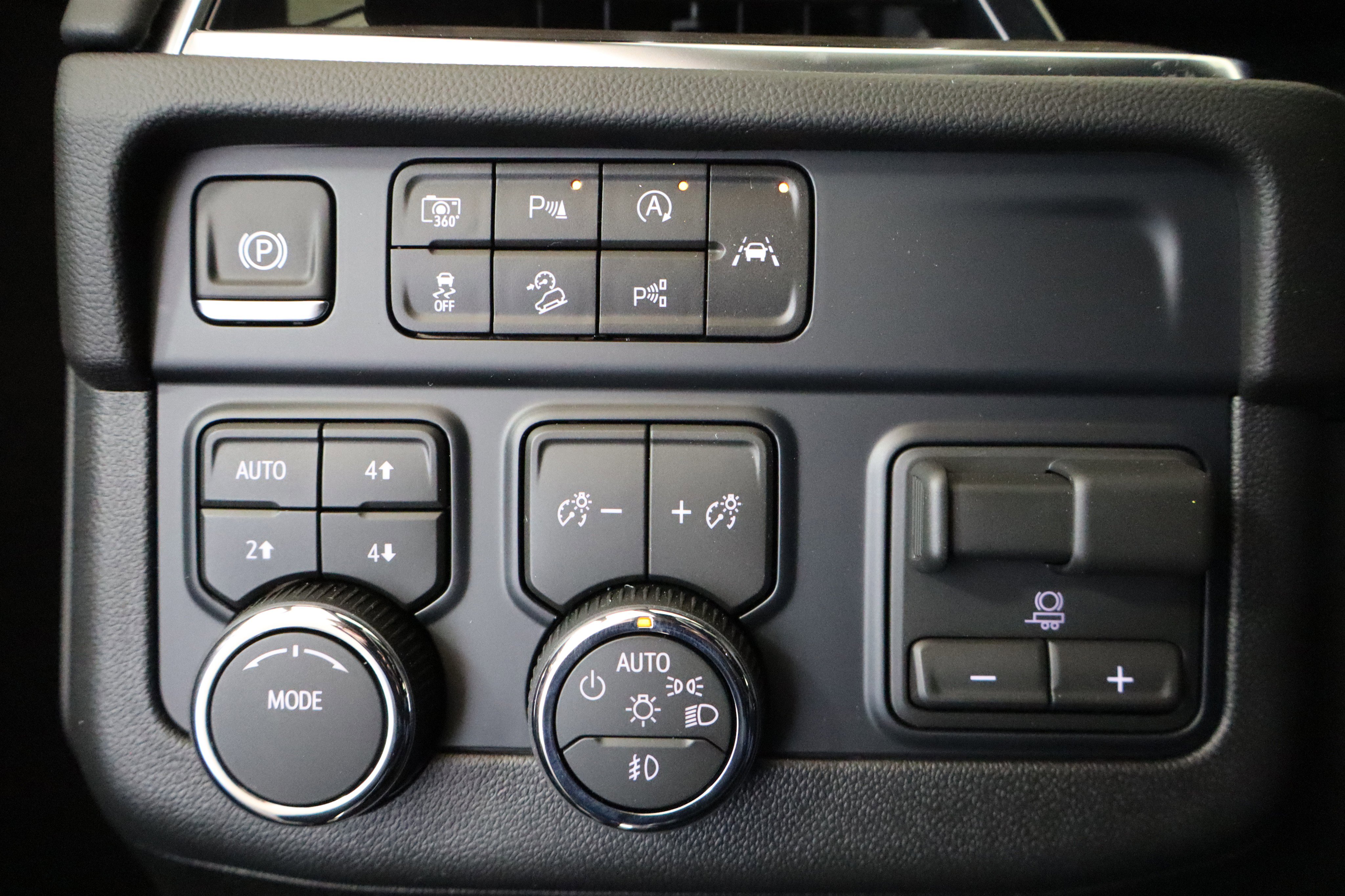 New 2026 Chevrolet Tahoe Z71 w/ Comfort Package image 35