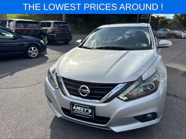 Used 2017 Nissan Altima 2.5 SL w/ 2.5 Technology Package FWD image 2