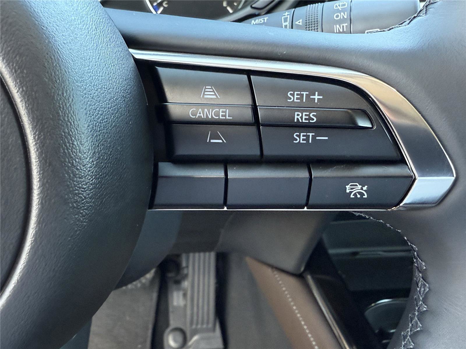 Certified 2025 MAZDA CX-30 AWD 2.5 S w/ Premium Package image 24