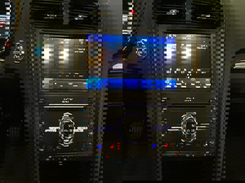 Used 2020 Ford Fusion Titanium image 13