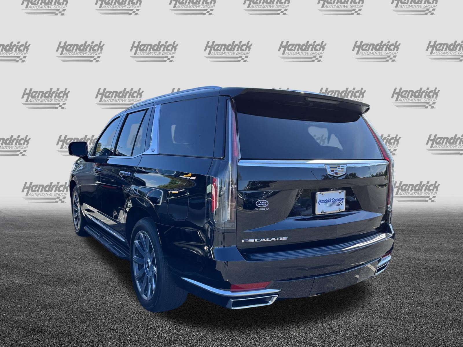Used 2021 Cadillac Escalade Premium Luxury Platinum RWD image 7