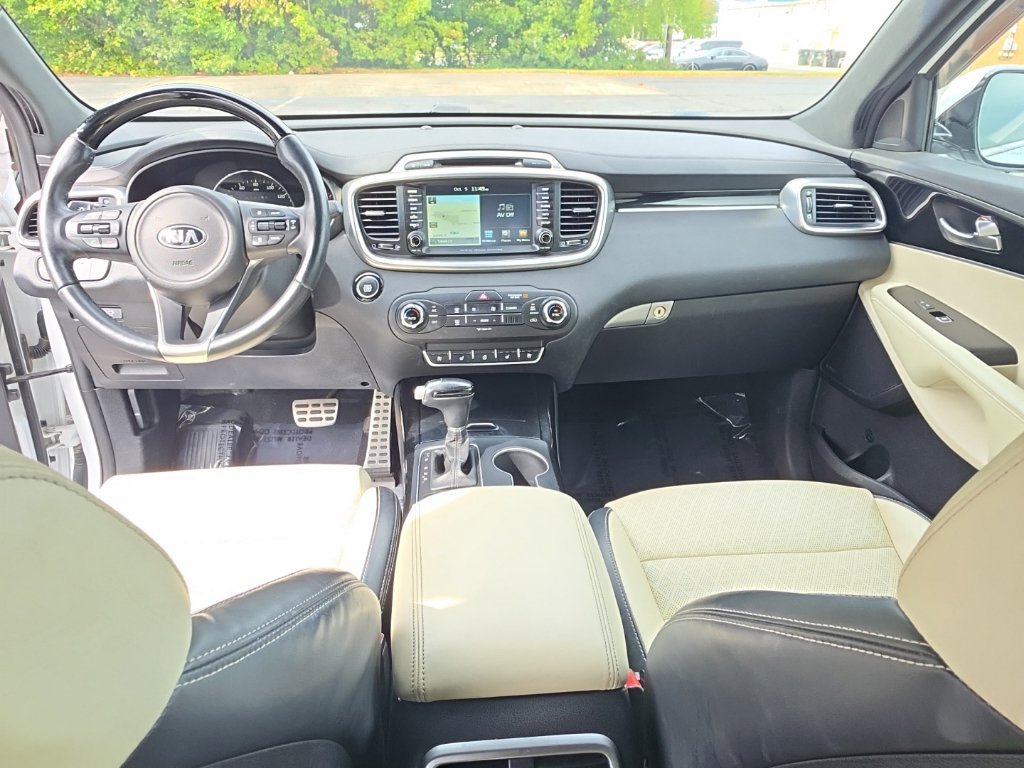 Used 2017 Kia Sorento SX AWD/4WD image 20