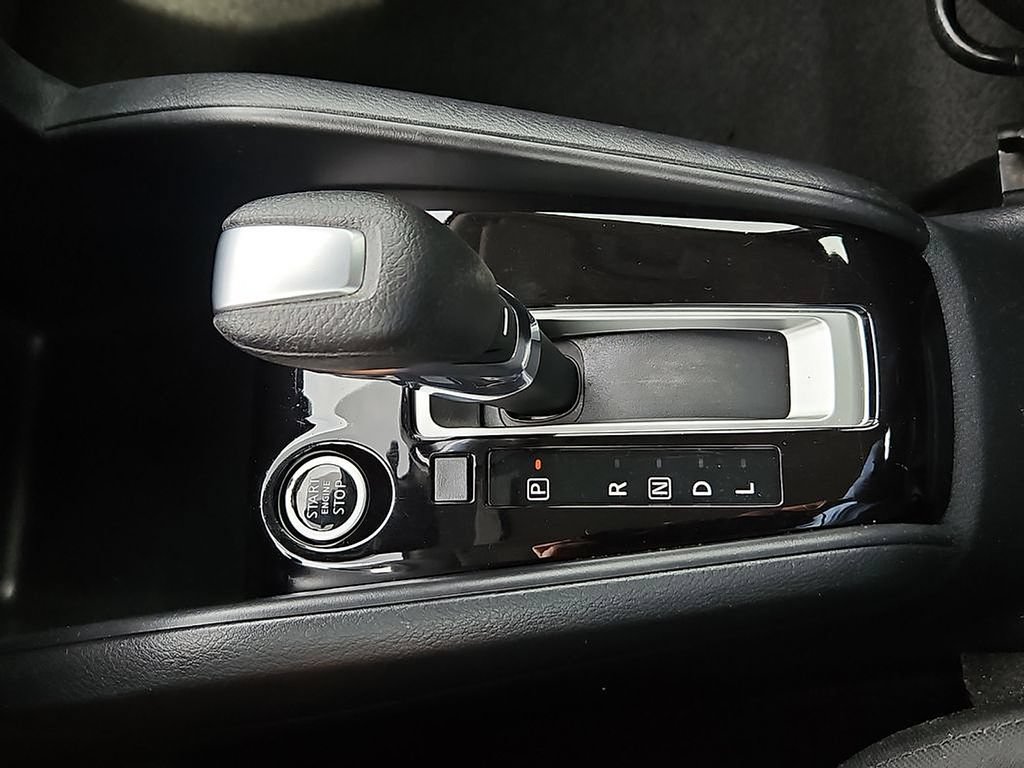 Used 2020 Nissan Kicks S FWD image 23