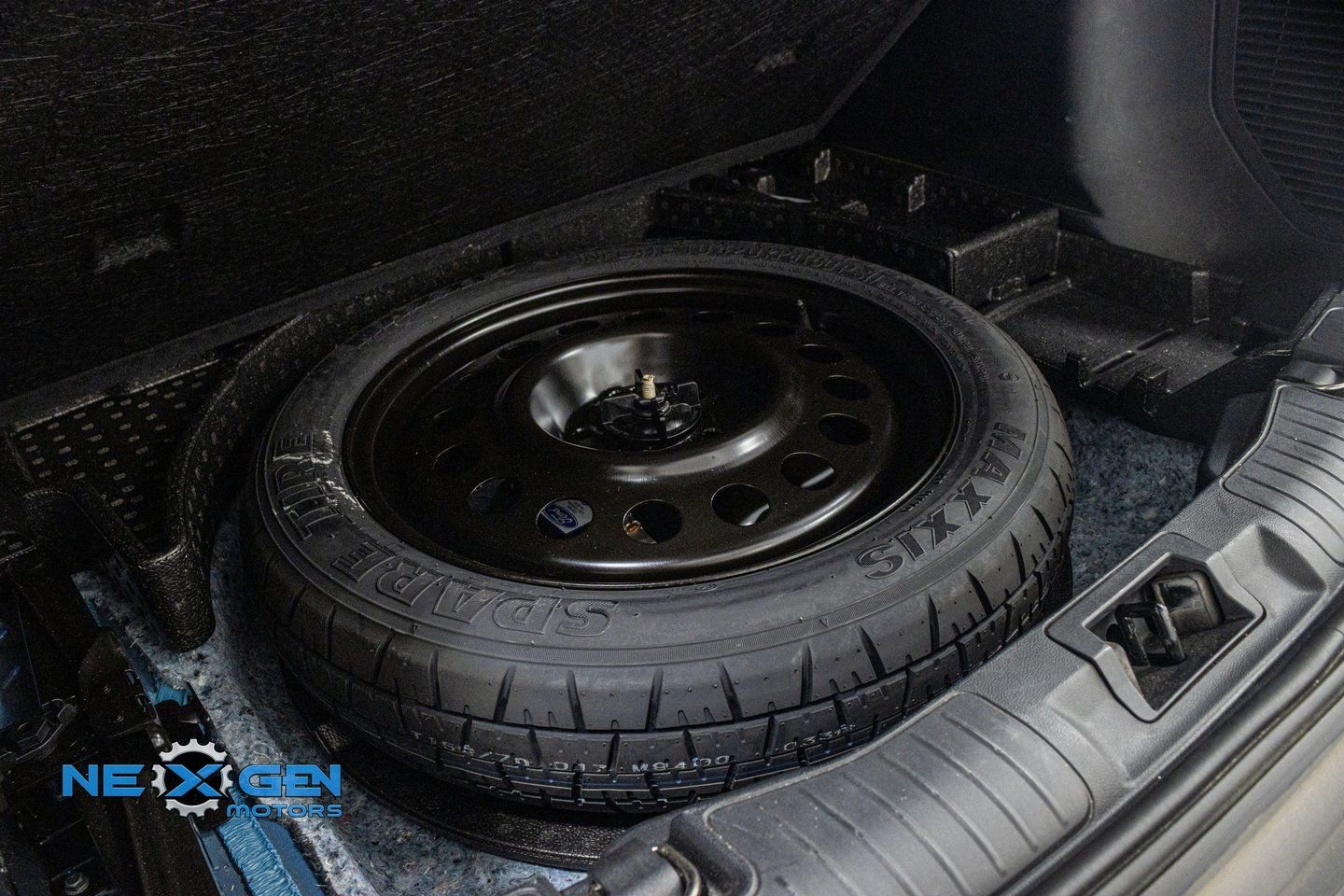 Used 2023 Ford Escape SE image 50