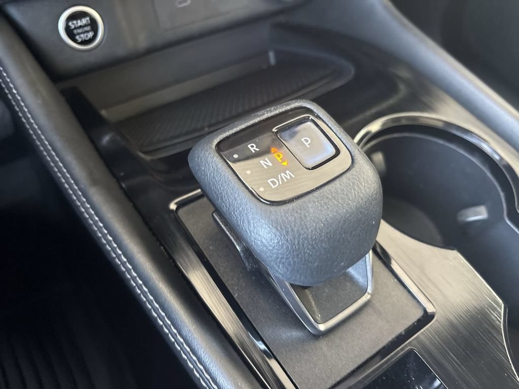 Used 2021 Nissan Rogue SL w/ Premium Package FWD image 16