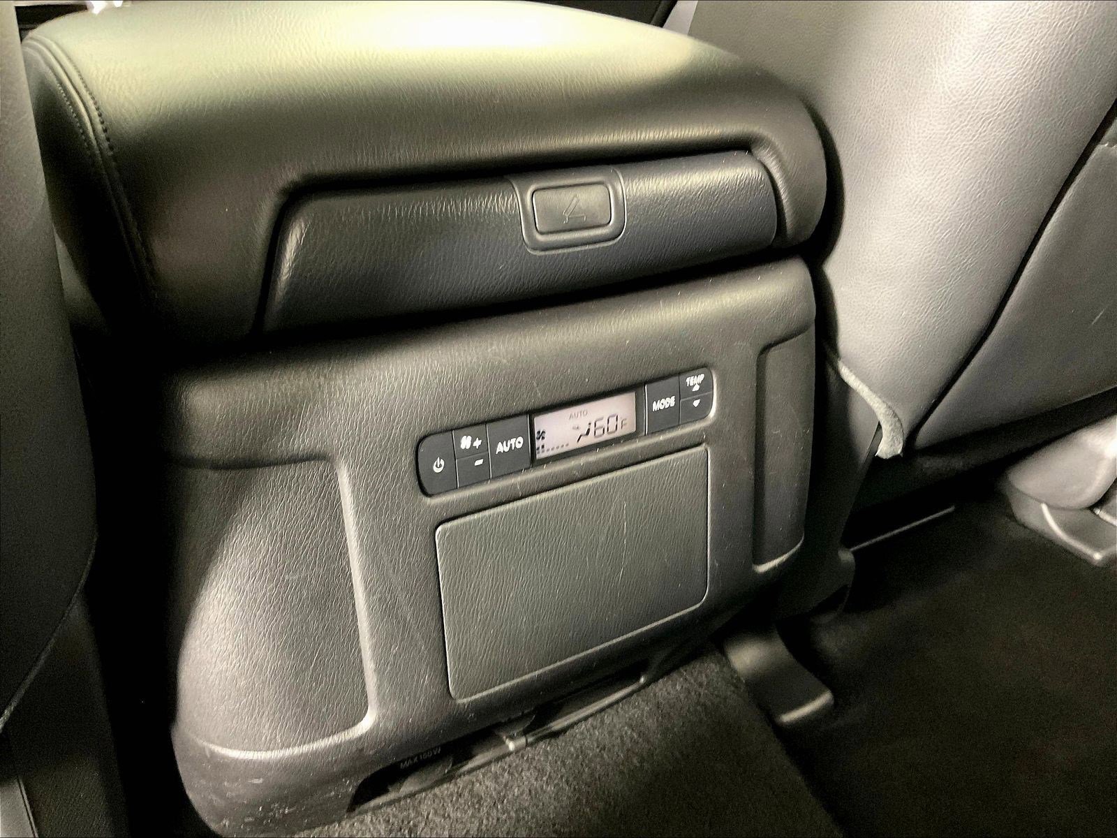 Certified 2024 Nissan Armada SL w/ Cargo Package AWD/4WD image 10