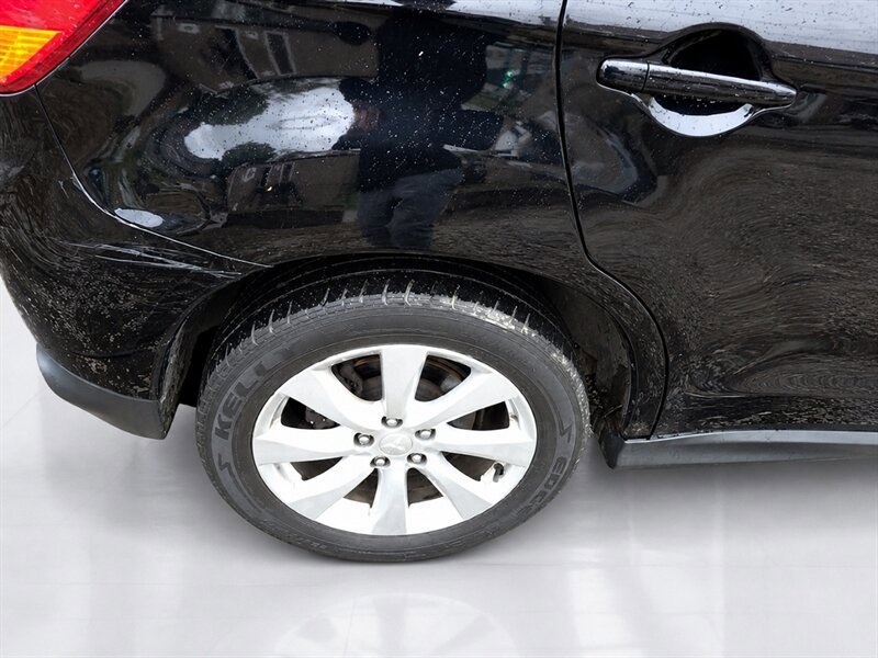 Used 2013 Mitsubishi Outlander Sport SE AWD/4WD image 10