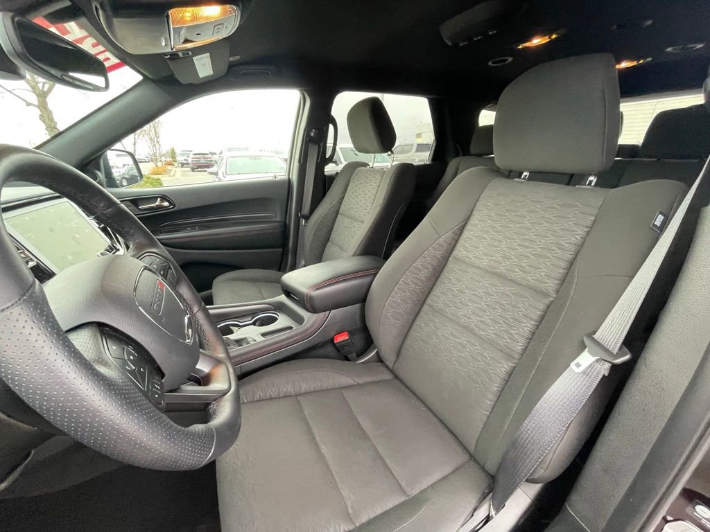 Used 2025 Dodge Durango GT w/ Blacktop Package image 21