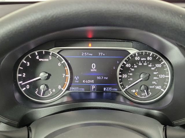 Used 2023 Nissan Altima 2.5 SV FWD image 24