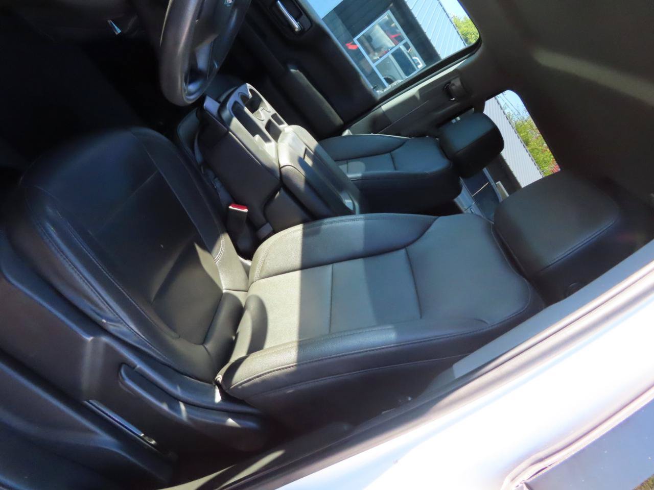 Used 2023 Chevrolet Silverado 2500 W/T w/ WT Convenience Package AWD/4WD image 30