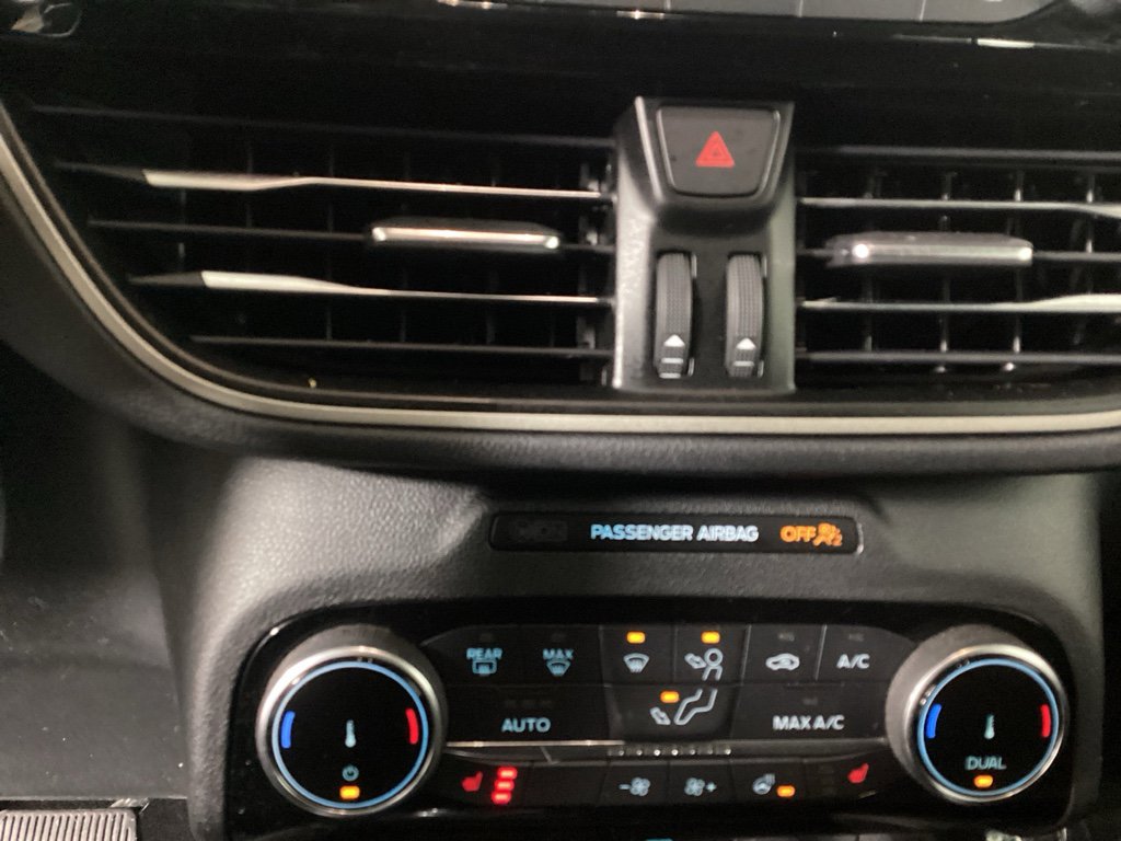 Used 2022 Ford Escape SE w/ Convenience Package image 25