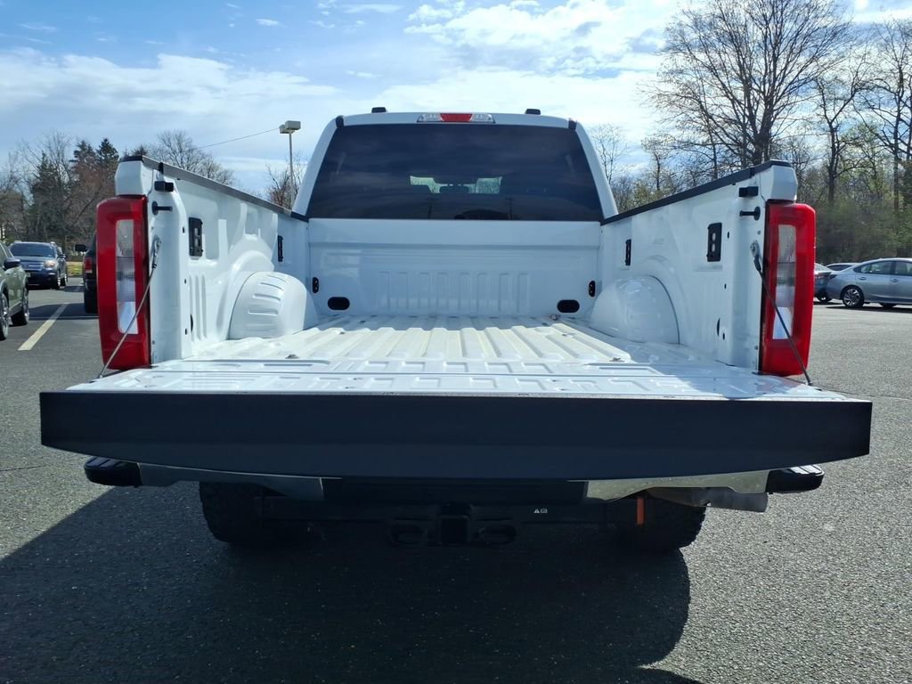 Used 2024 Ford F250 XLT w/ FX4 Off-Road Package image 17
