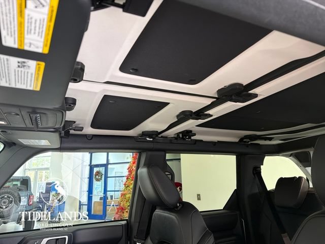 New 2025 Ford Bronco Badlands w/ Sasquatch Package AWD/4WD image 27