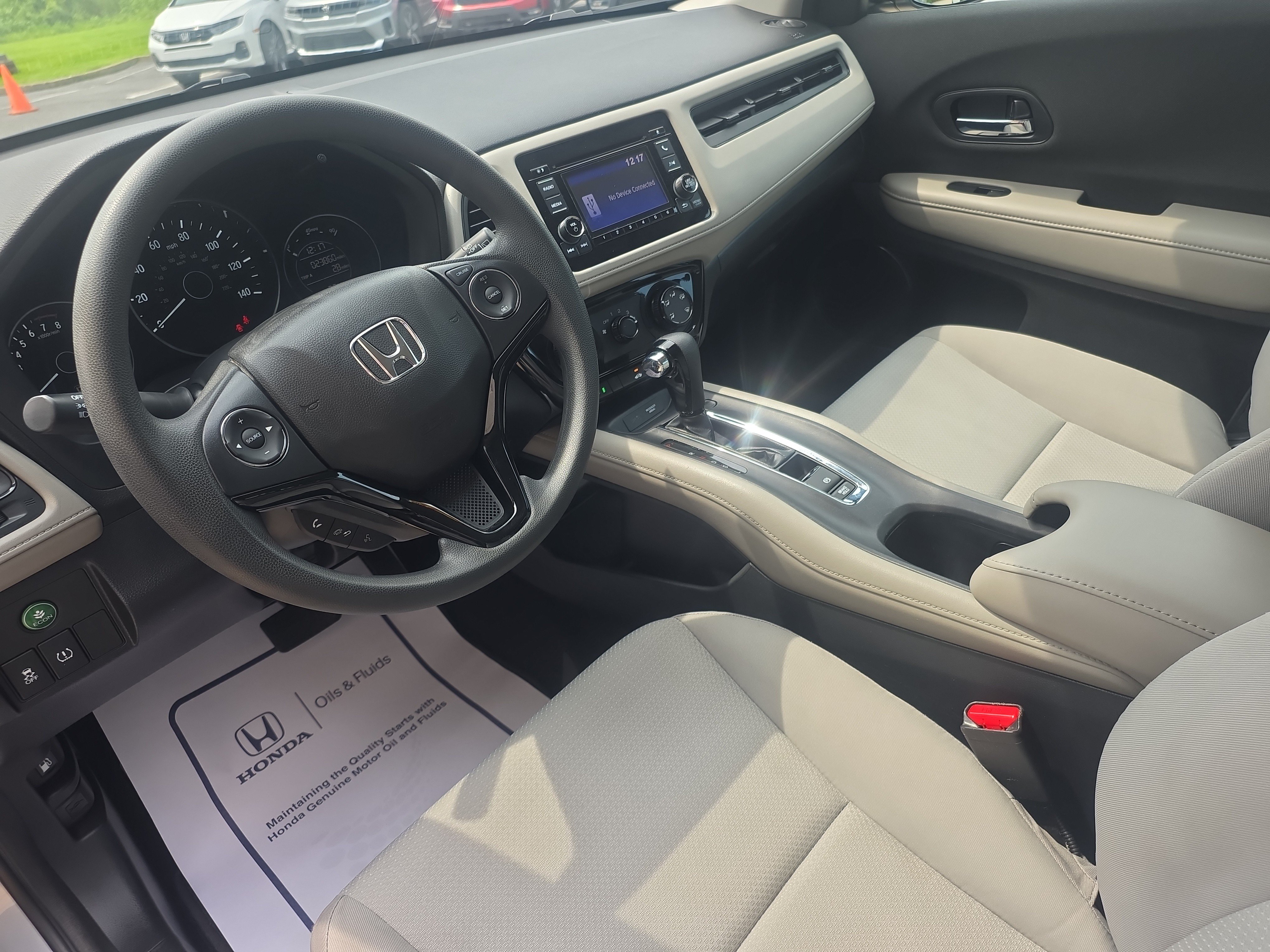 Used 2020 Honda HR-V LX image 10