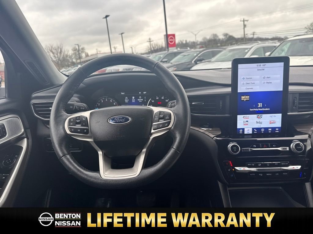 Used 2023 Ford Explorer Limited w/ Limited Technology Package image 15